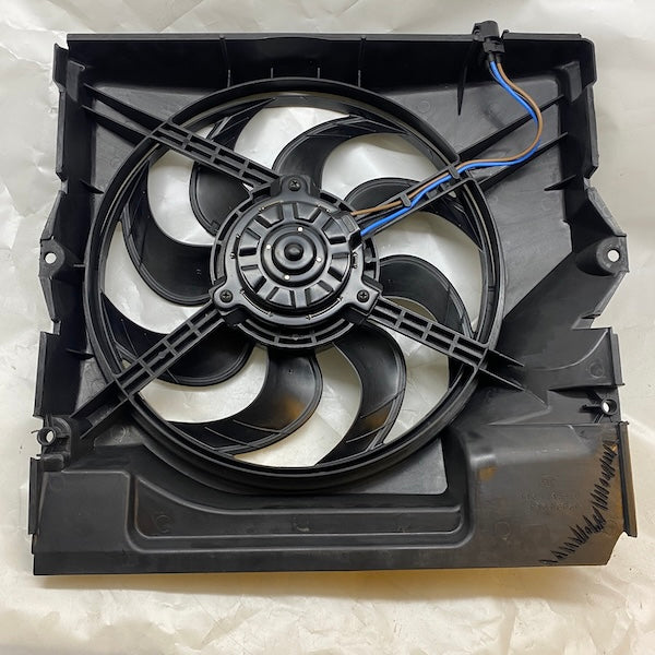 BMW 3 E36 Klima Fanı Fan Motoru 64508364093 91-98 En Uygun Oto Parça