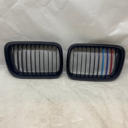 BMW 3 E36 Ön Panjur 51138195094/93 90-97 En Uygun Oto Parça