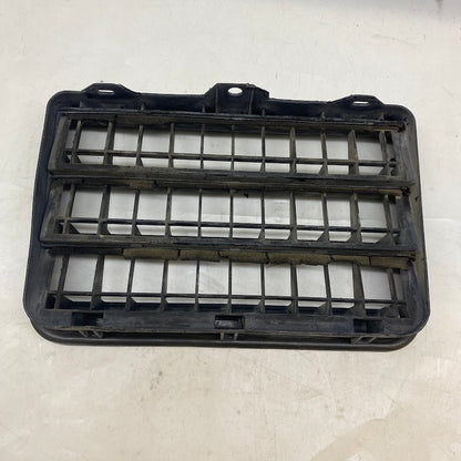 BMW 3 E46 Bagaj Hava Menfezi 64228377280 Orijinal Çıkma