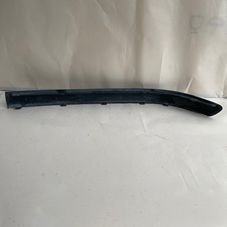 BMW 3 E46 Ön Sağ Tampon Çıtası 5111-8195290