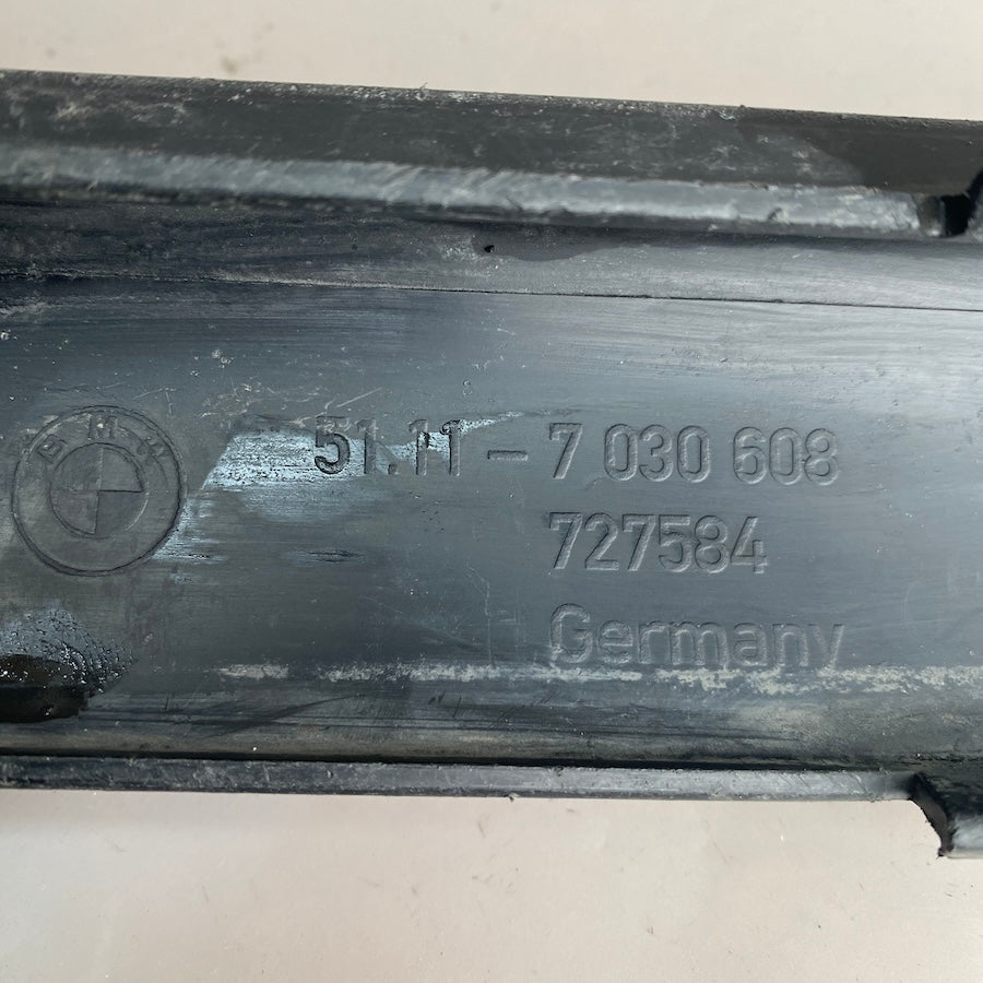 BMW 3 E46 Ön Sağ Tampon Çıtası 5111-8195290