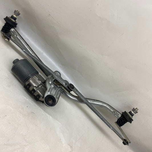 BMW 3 E46 Ön silecek motoru ve Mekanizması Orijinal 67636914577 Çıkma 2000-2006