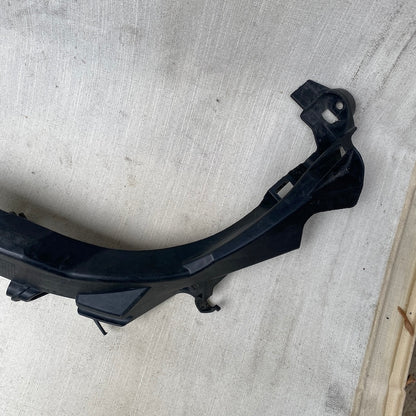 BMW 3 E90 LCI Far Alt Braketi 51647138401