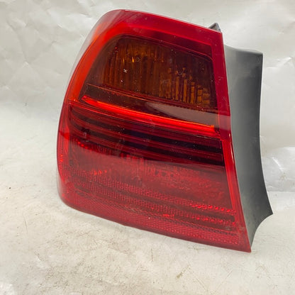 BMW 3 E90 Sol Dış Stop 06-08 6937457 Orijinal Çıkma En Uygun Oto Parça