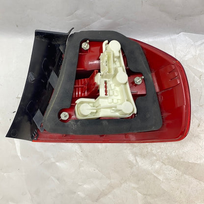 BMW 3 E90 Sol Dış Stop 06-08 6937457 Orijinal Çıkma En Uygun Oto Parça