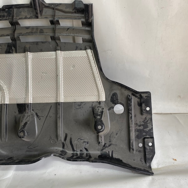 BMW 3 F30 LCI Arka Tampon Alt Kaplama/Bagaj Alt Koruma Sıfır