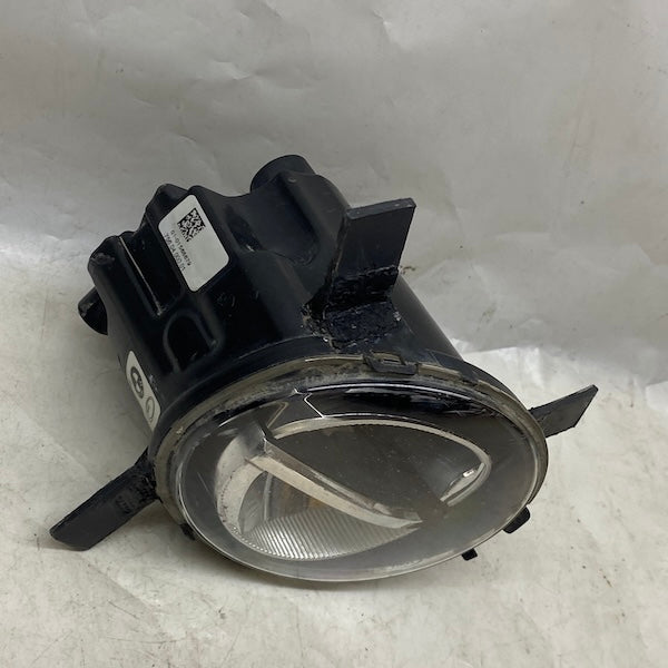 BMW 3 F30 LCI Sağ Sis Farı Ledli 63177315560 13-18 En Uygun Oto Parça