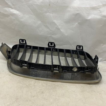 BMW 3 F30 Luxury Ön Panjur - Böbrek Sol Orijinal Çıkma En Uygun Oto Parça
