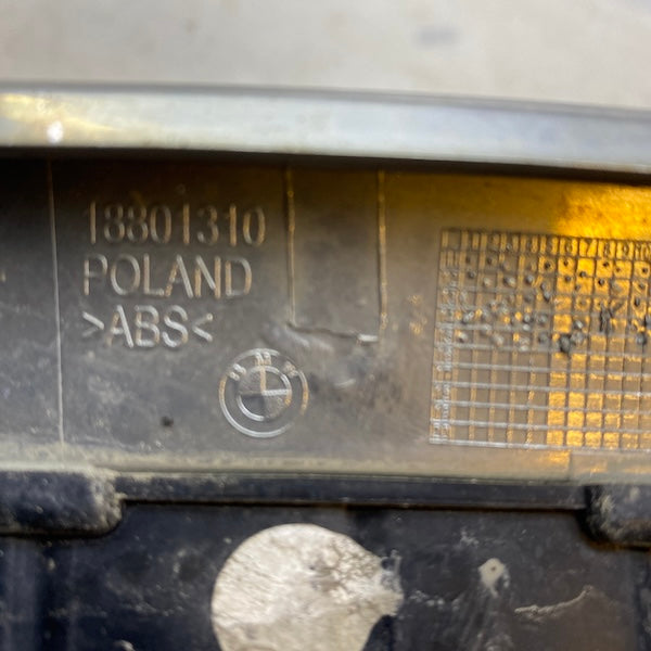 BMW 3 F30 Luxury Ön Panjur - Böbrek Sol Orijinal Çıkma En Uygun Oto Parça