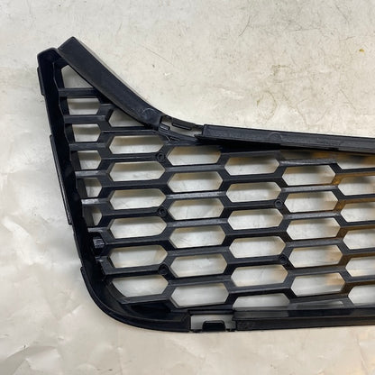 BMW 3 F30 M Teknik Sağ/Sol Sis Kapağı En Uygun Oto Parça