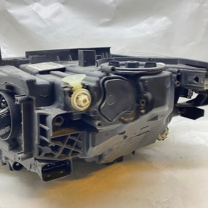 BMW 3 F30/F31 LCI Sağ Far Full LED 15-18 7471306-03 Çıkma En Uygun Oto Parça