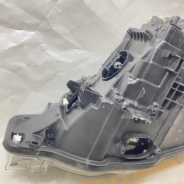 BMW 3 F30/F31 LCI Sağ Far Full LED 15-18 7471306-03 Çıkma En Uygun Oto Parça