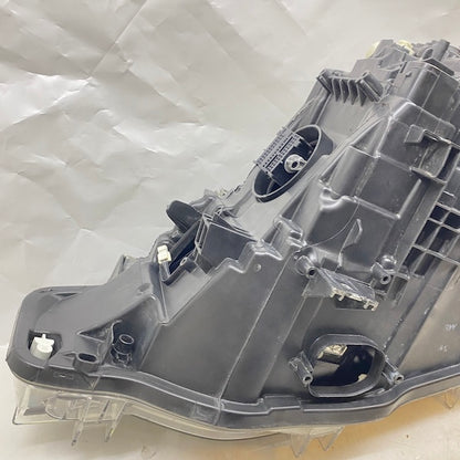 BMW 3 F30/F31 LCI Sağ Far Full LED 15-18 7471306-03 Çıkma En Uygun Oto Parça