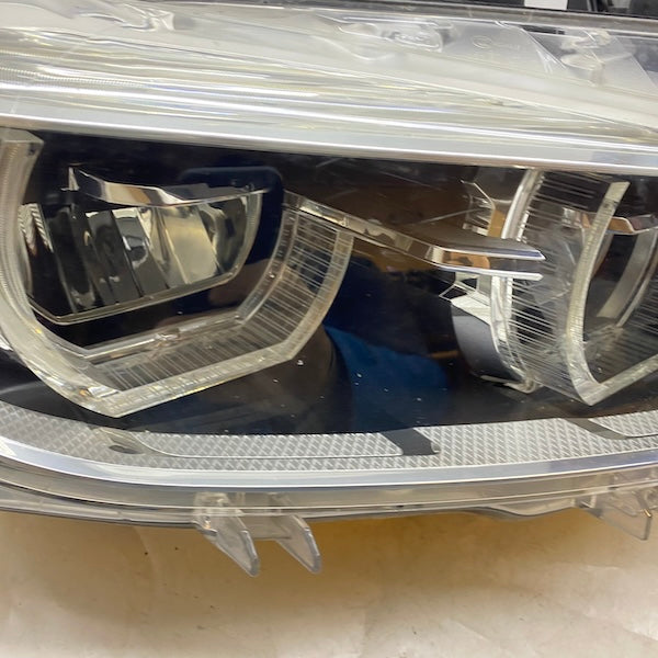 BMW 3 F30/F31 LCI Sağ Far Full LED 15-18 7471306-03 Çıkma En Uygun Oto Parça