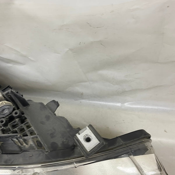 BMW 3 F30/F31 LCI Sağ Far Full LED 15-18 7471306-03 Çıkma En Uygun Oto Parça