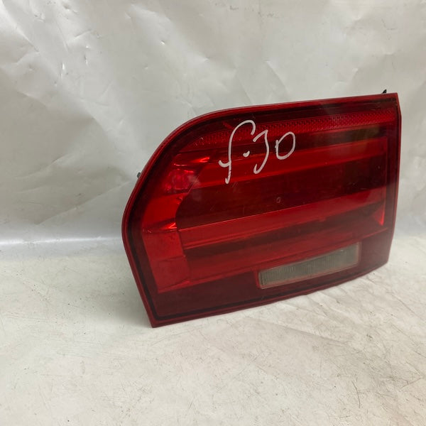 BMW 3 F30/F31 Sol İç Stop 63217259915-10 12-15 En Uygun Oto Parça