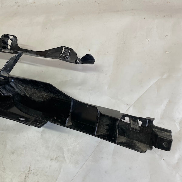 BMW 3 F30/F31 Tampon Orta Izgara 5111-7263478 Orijinal Çıkma En Uygun Oto Parça