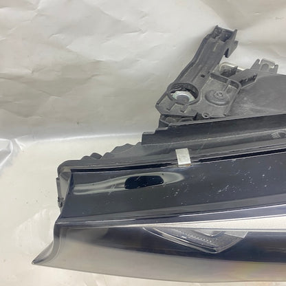 BMW 3 G20-G21 Sol Far 99481695 2019 En Uygun Oto Parça