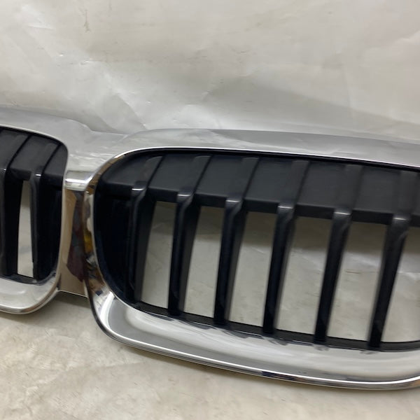 BMW 3 G20 LCI Ön Panjur 5113-192976-10 Orijinal Çıkma En Uygun Oto Parça