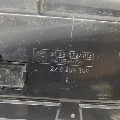 BMW 3 Serisi E46 Ön Sağ Torpido Alt Kapağı