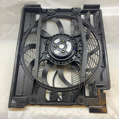 BMW 5 E39 Klima Fan Motoru 8EW351040-11 1996-2004 En Uygun Oto Parça