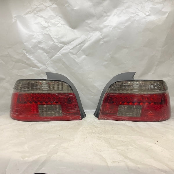 BMW 5 E39 Stop Lambası Sağ/Sol Takım 01-03 Sıfır İthal En Uygun Oto Parça