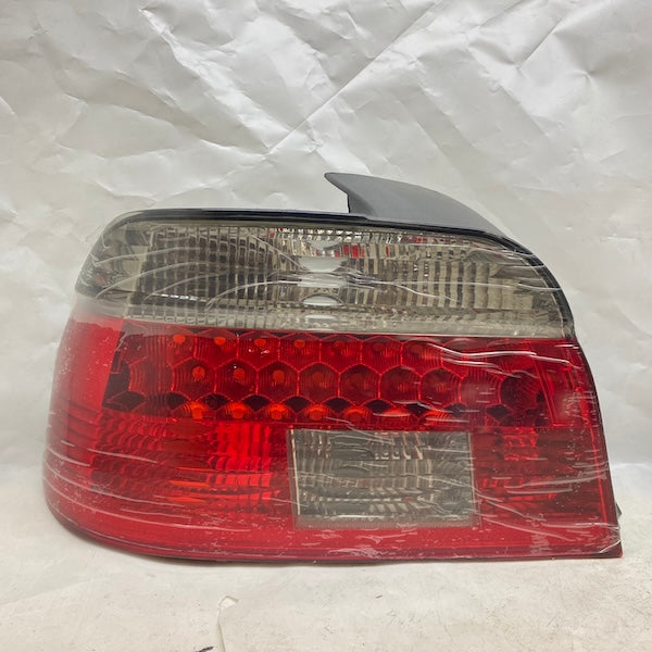 BMW 5 E39 Stop Lambası Sağ/Sol Takım 01-03 Sıfır İthal En Uygun Oto Parça