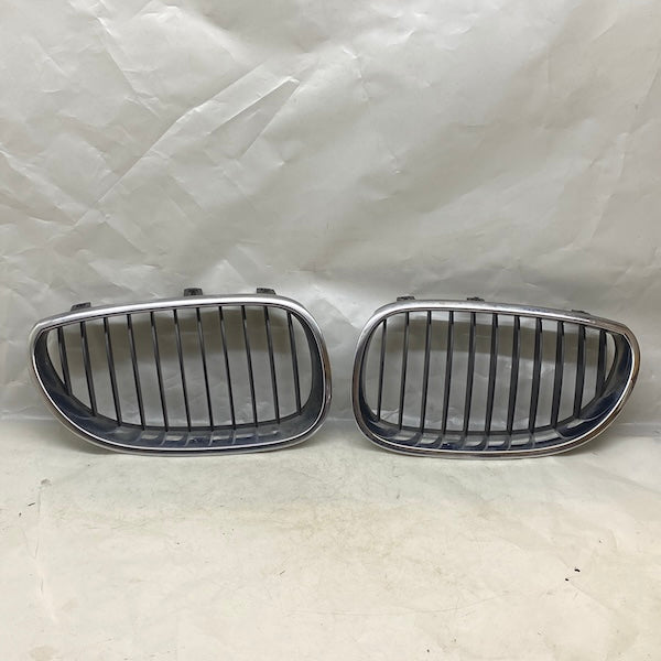 BMW 5 E60 Ön Panjur Böbrek Izgara Sağ/Sol 04-08 Çıkma En Uygun Oto Parça