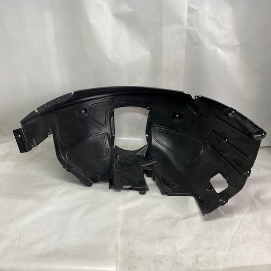 BMW 5 E60/E61 Ön Sol Çamurluk Davlumbazı 51717896605