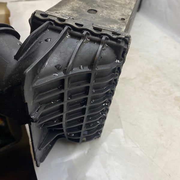 BMW 5 F07/F10/F11 520d/530d Turbo Intercooler 17517805629-06 En Uygun Oto Parça