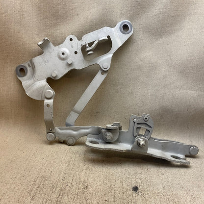 BMW 5 F10 Kaput Menteşesi 724988809