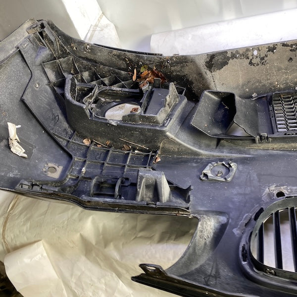 BMW 5 F10 M LCI Ön Tampon 13-18