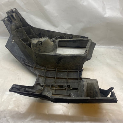 BMW 5 F10 M Sağ Sis Braketi 51117906188 En Uygun Oto Parça