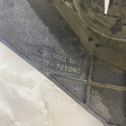 BMW 5 F10 M Sağ Sis Braketi 51117906188 En Uygun Oto Parça