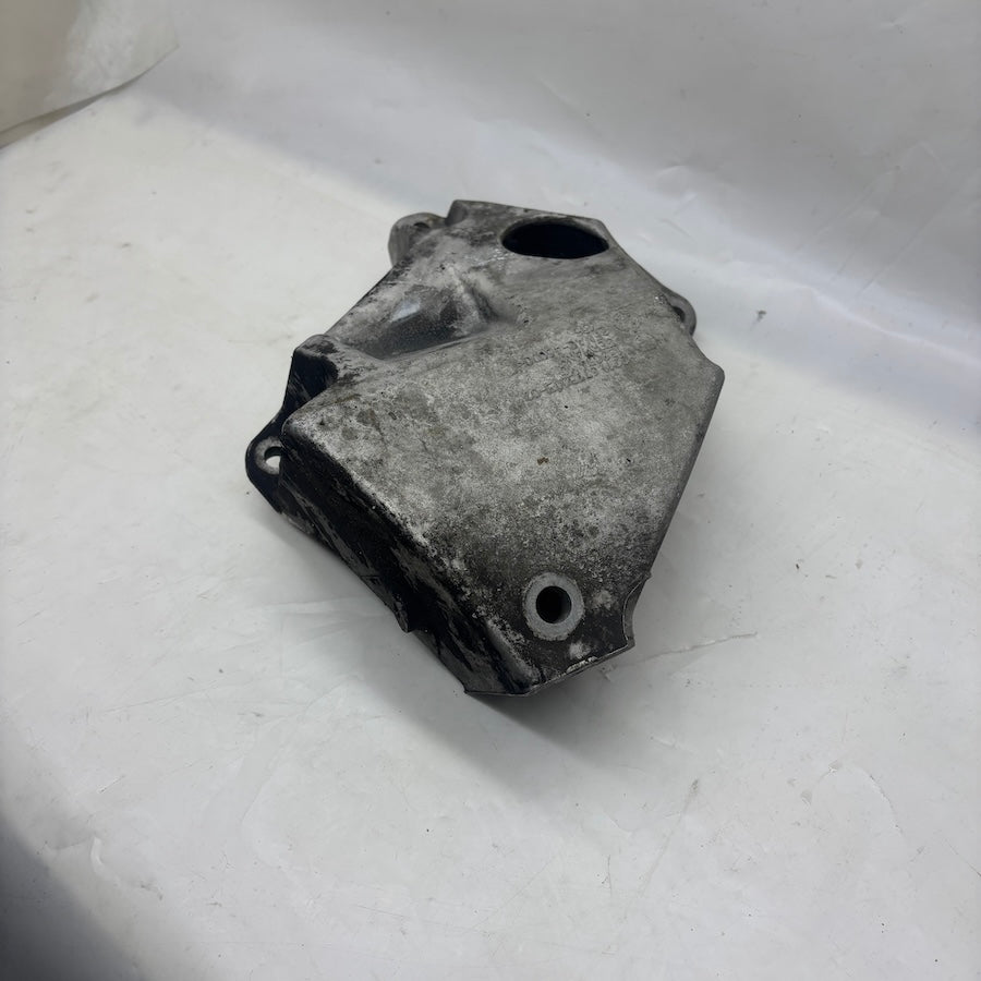 BMW 5 F10 Motor Bağlantı Braketi 2211-6793003-02 - En Uygun Oto Parça