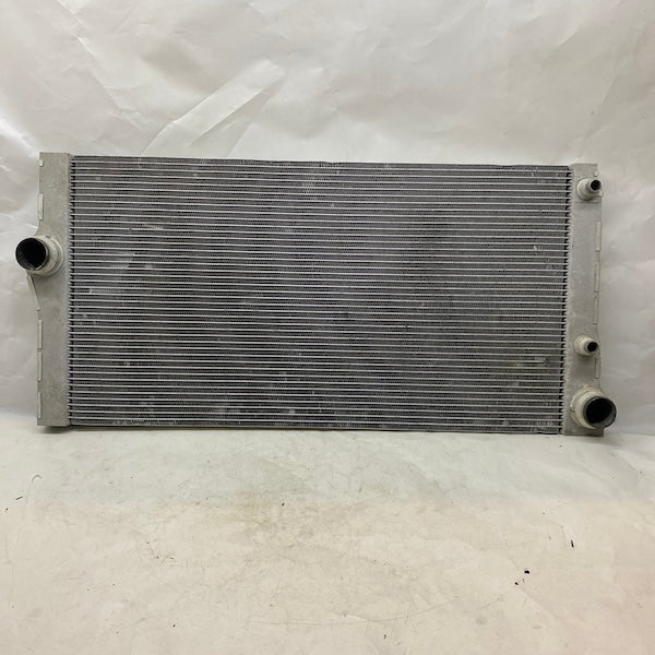 BMW 5 F10 Motor Su Radyatörü 8509175 Orijinal Çıkma