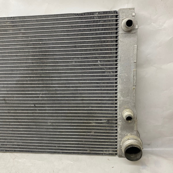 BMW 5 F10 Motor Su Radyatörü 8509175 Orijinal Çıkma