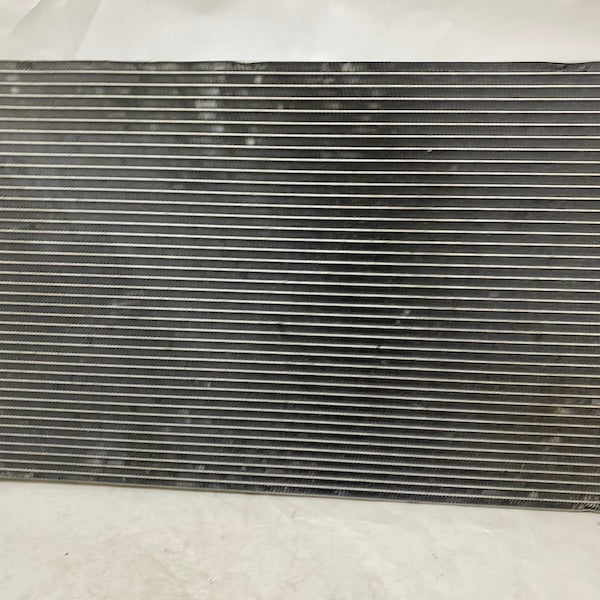 BMW 5 F10 Motor Su Radyatörü 8509175 Orijinal Çıkma