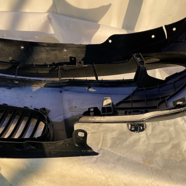 BMW 5 F10 Ön Tampon 51117200712 11-13