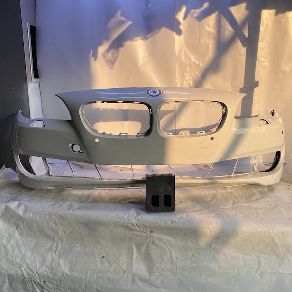 BMW 5 F10 Ön Tampon 51117200712 11-13