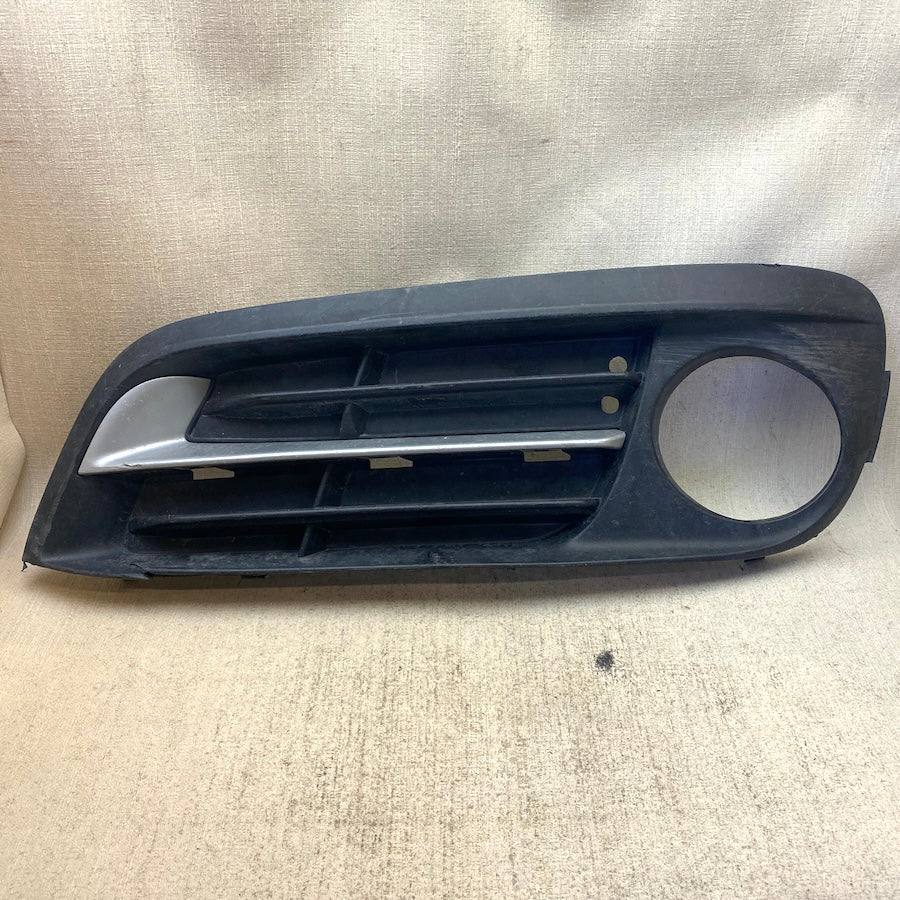 BMW 5 F10 Sis Far Çerçevesi 5111 7342411