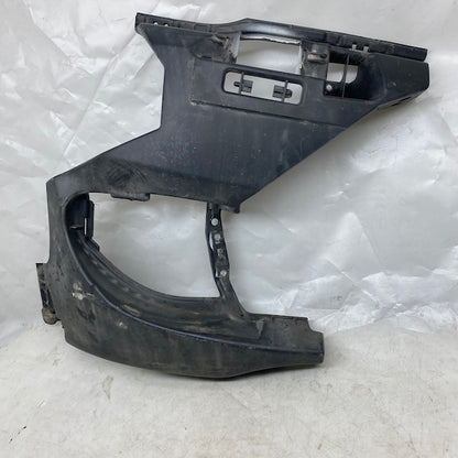 BMW 5 F10/F11 Ön Sağ Sis Far Ayağı 51117200722 En Uygun Oto Parça