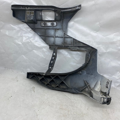 BMW 5 F10/F11 Ön Sağ Sis Far Ayağı 51117200722 En Uygun Oto Parça