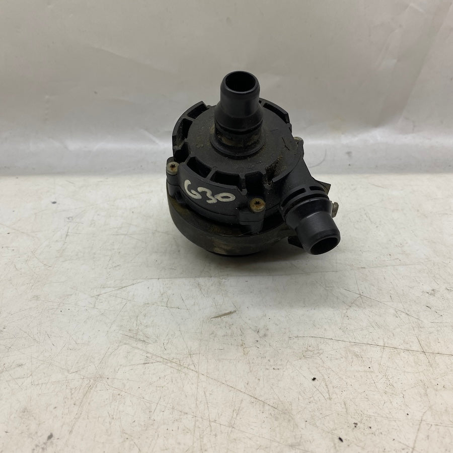 BMW 5 G30/G31 İlave Su Pompası 9372723-03 Orijinal Çıkma