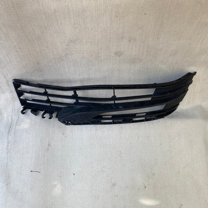 BMW 5 G30/G31 Sis Far Çerçeve ve Izgara 150670 10