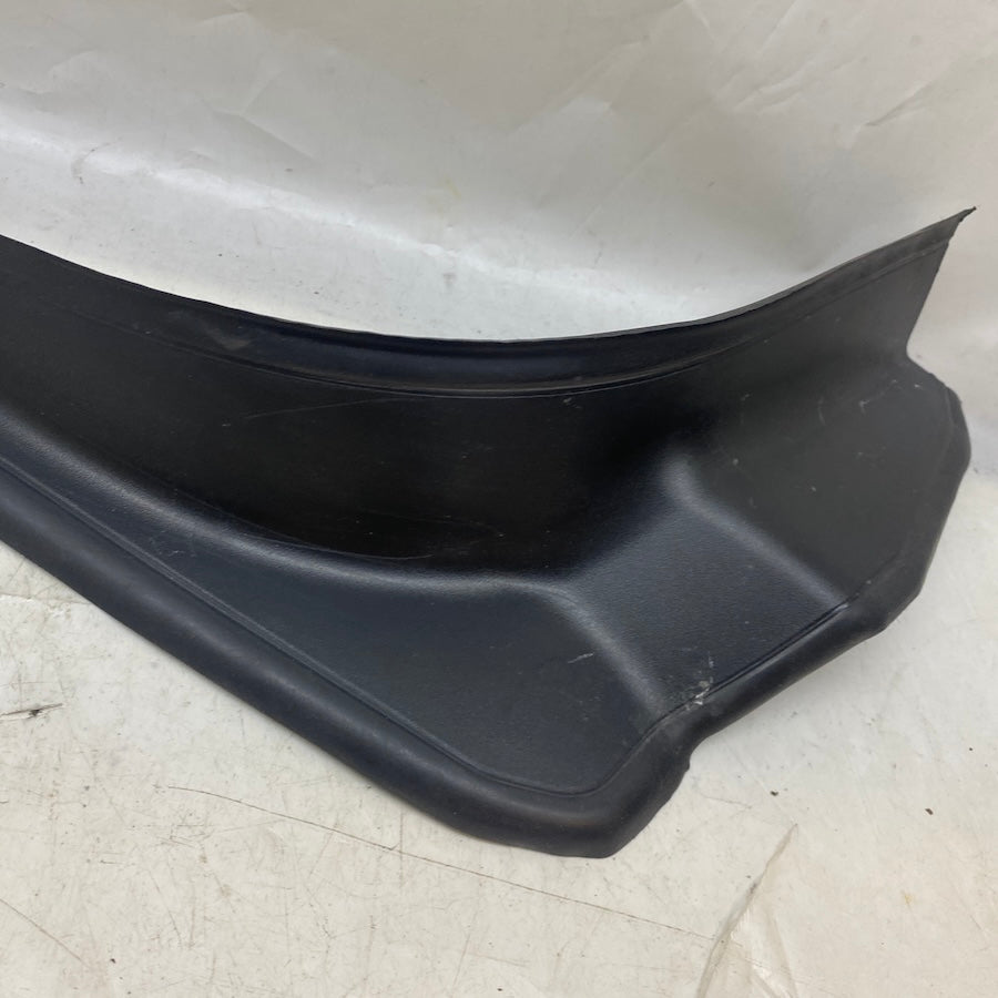 BMW 5 Serisi 530 Arka Bagaj Oluk Çıtası 51497400595 17-20