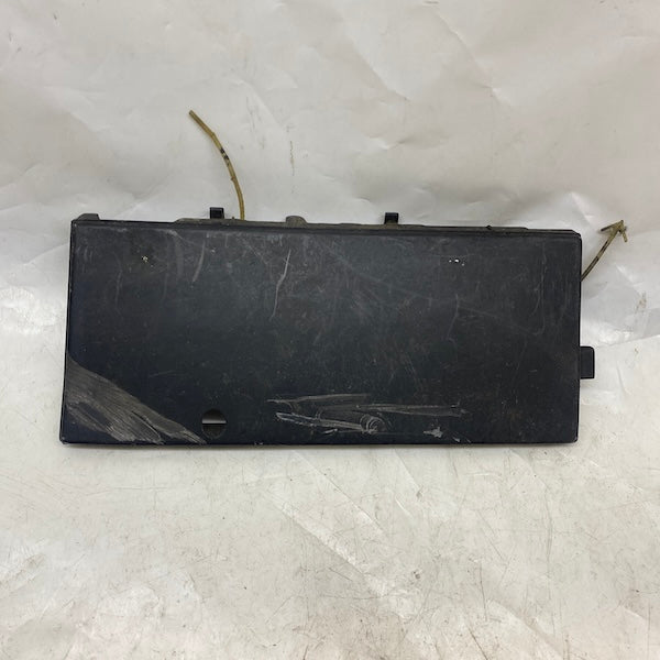 BMW 5 Serisi E34 Ön Çeki Kapağı 1973719 En Uygun Oto Parça