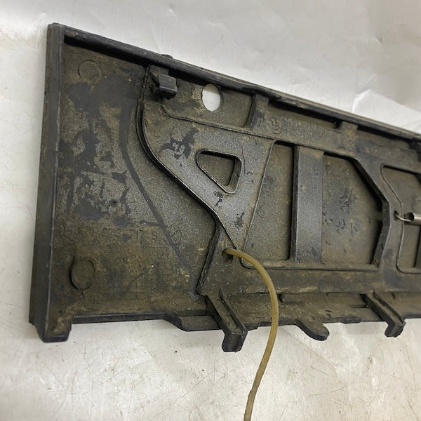 BMW 5 Serisi E34 Ön Çeki Kapağı 1973719 En Uygun Oto Parça