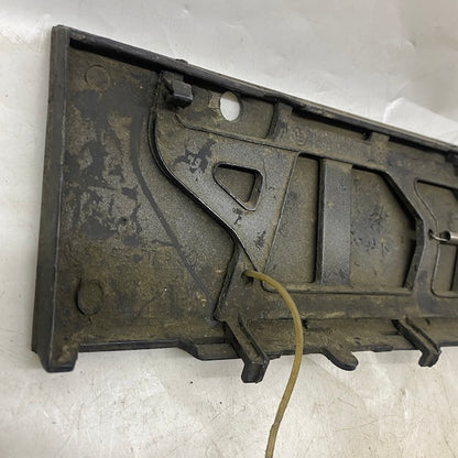 BMW 5 Serisi E34 Ön Çeki Kapağı 1973719 En Uygun Oto Parça