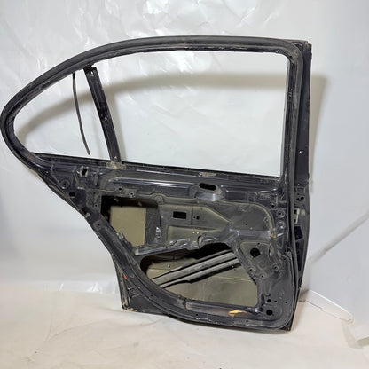 BMW 5 Serisi E39 Sol Arka Kapı En Uygun Oto Parça